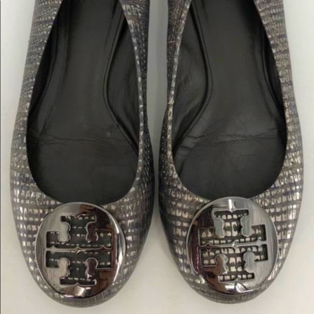 Tory Burch ballet flats size 6 worn with love